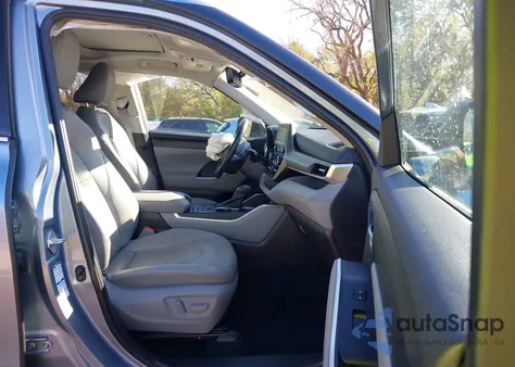 2022 Toyota Highlander Hybrid Xle from USA, damaged, VIN 5TDHBRCH4NS091734